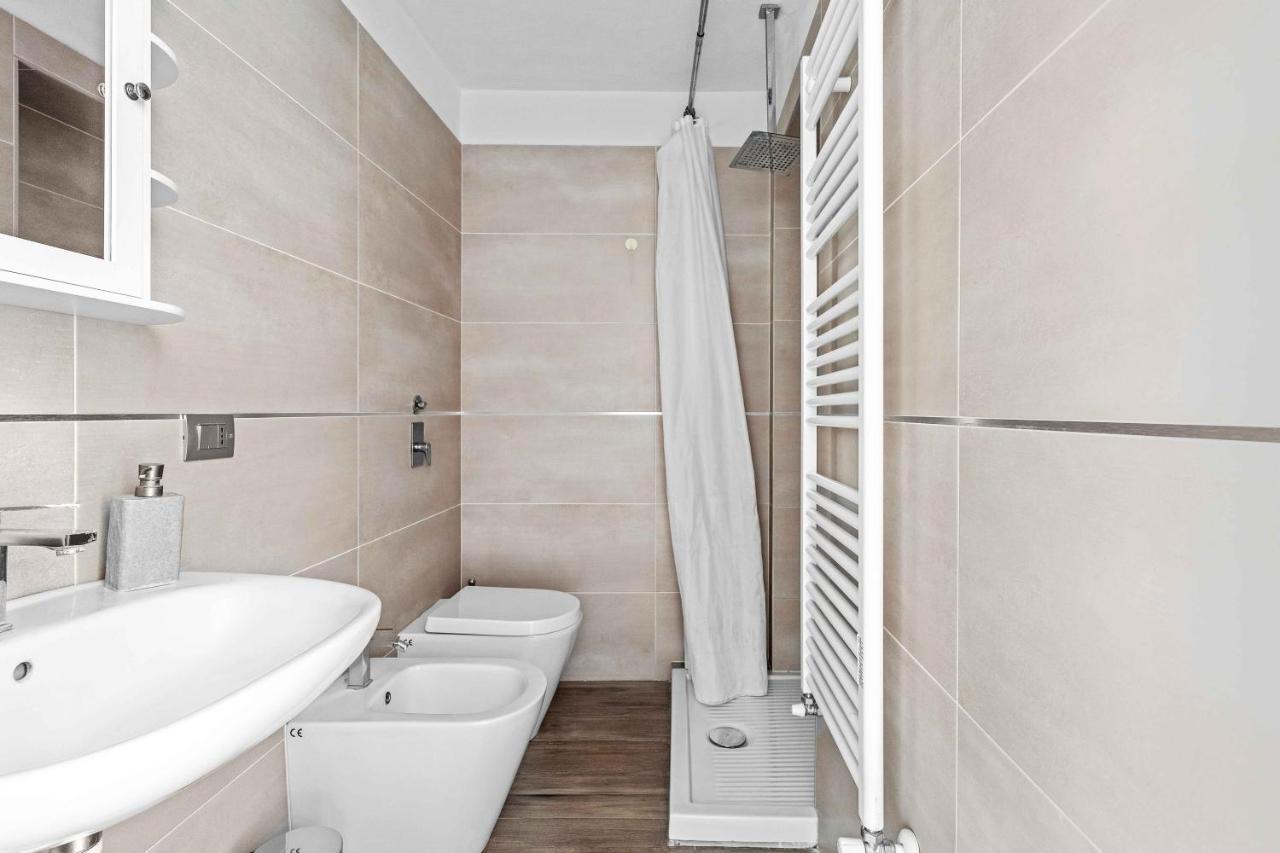 Mo237 Loreto- Duomo -Modern Apartment - Милан Экстерьер фото